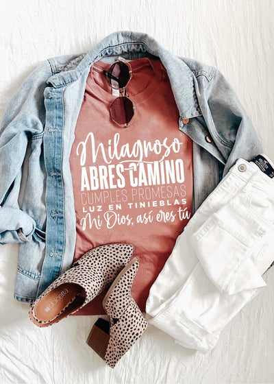Milagroso tee - Clothed in Grace